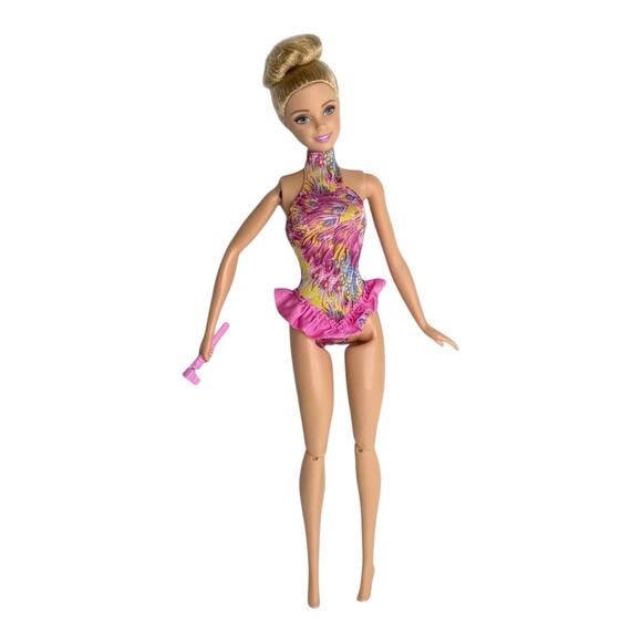 Barbie Doll Pull String Gymnast & Outfit 2015 Mattel Works Tie A Ribbon On Wand - Picture 9 of 9